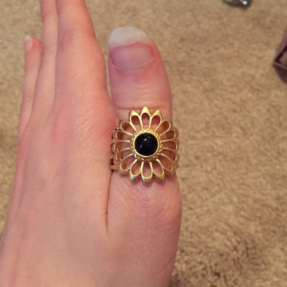 Lia Sophia Gold Flower ring